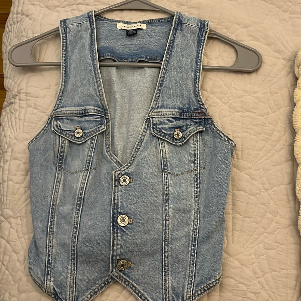 American eagle denim vest